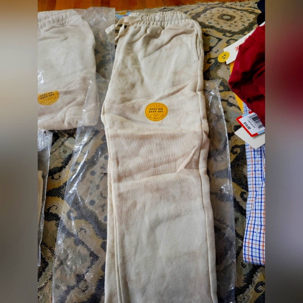 Boys beige sweats